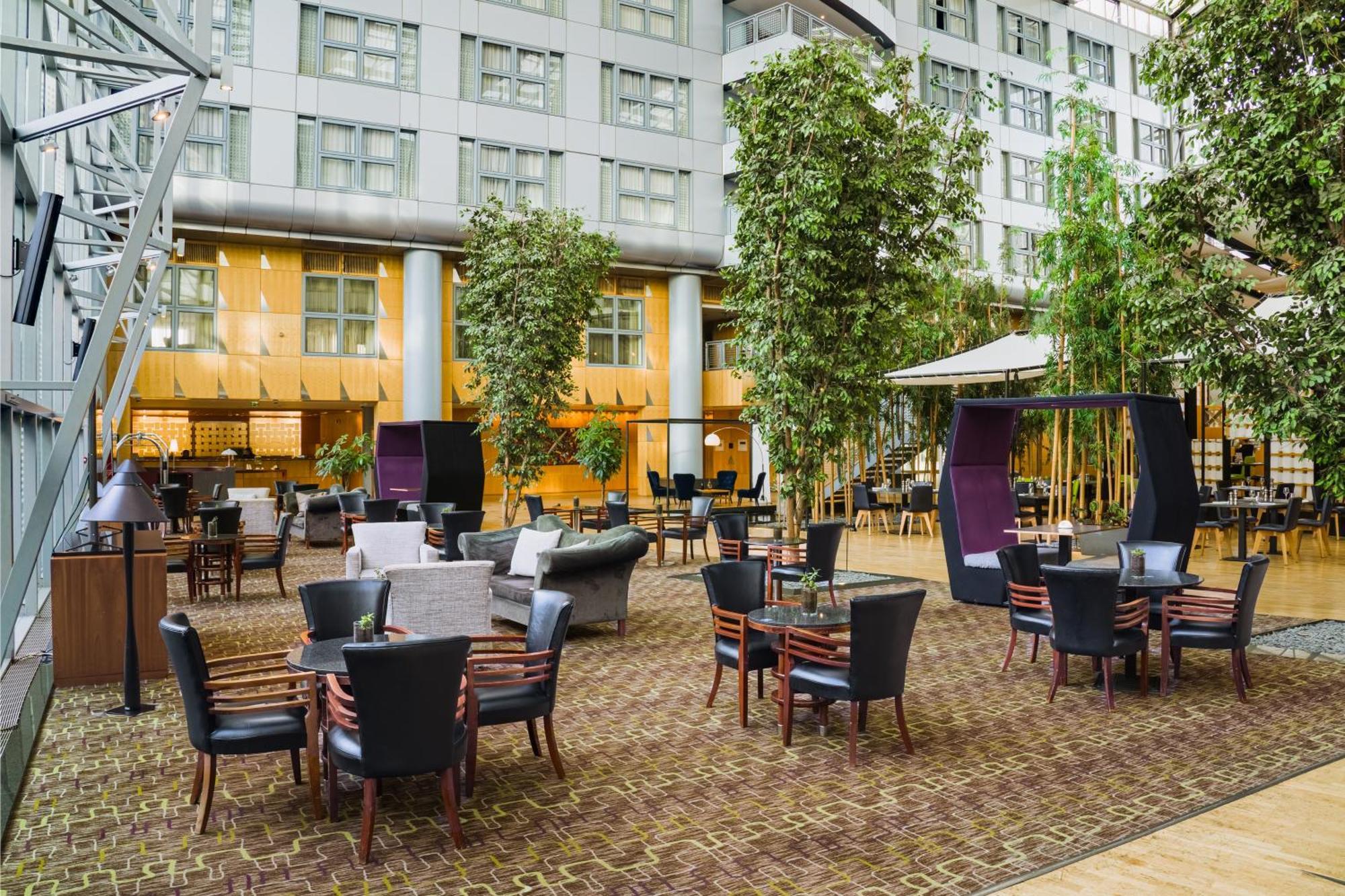 Van Der Valk Hotel Paris Cdg Airport Roissy-en-France Exterior foto