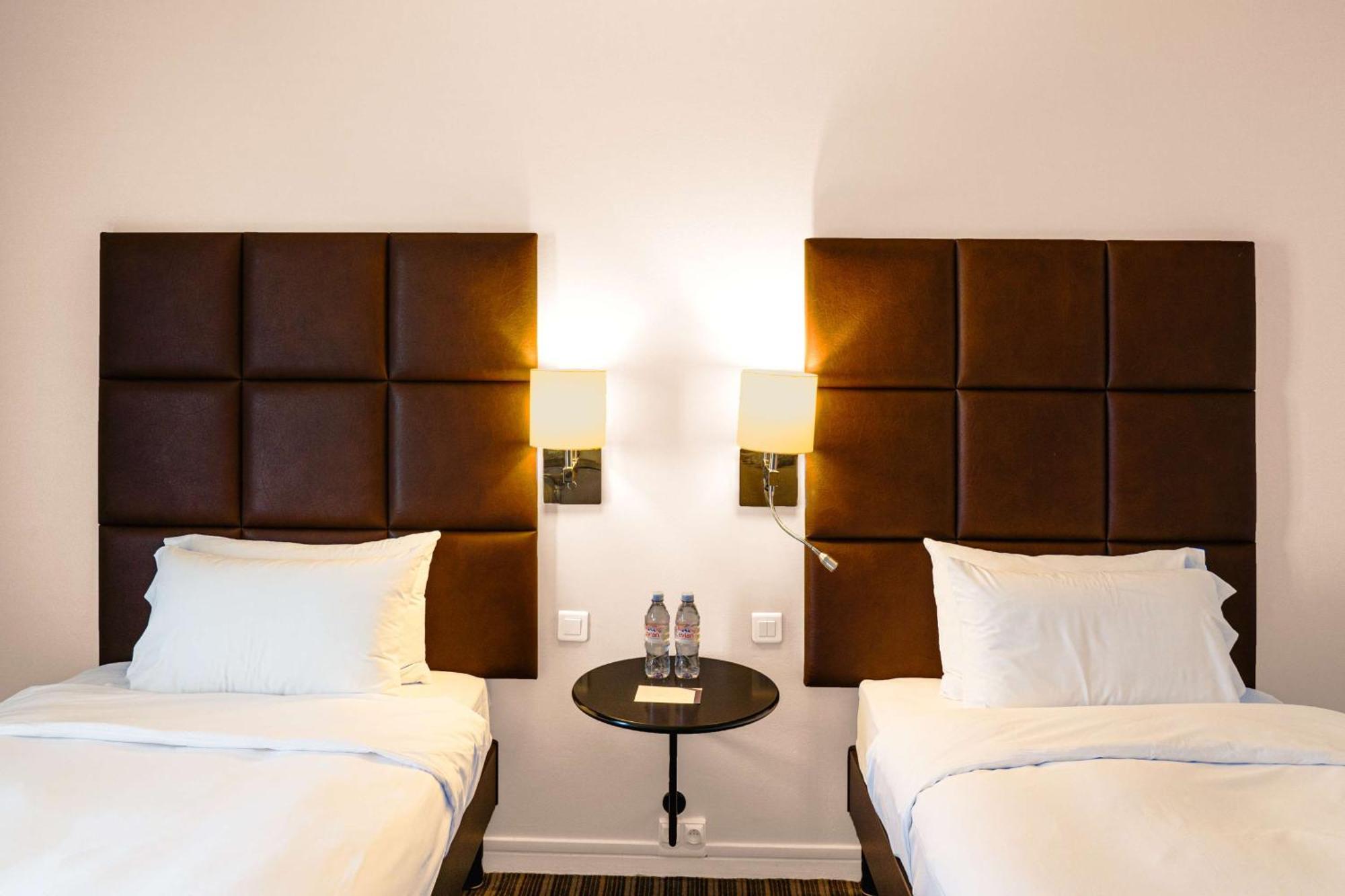 Van Der Valk Hotel Paris Cdg Airport Roissy-en-France Exterior foto